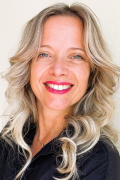 Dr. Sandra Wolf